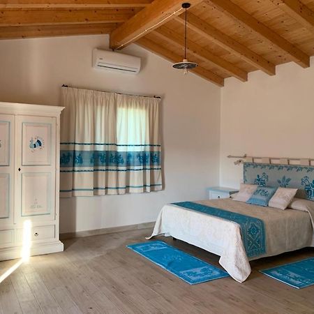 Tenute Venafiorita Loiri Porto San Paolo Eksteriør bilde