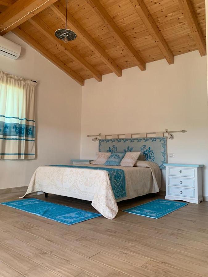 Tenute Venafiorita Loiri Porto San Paolo Eksteriør bilde