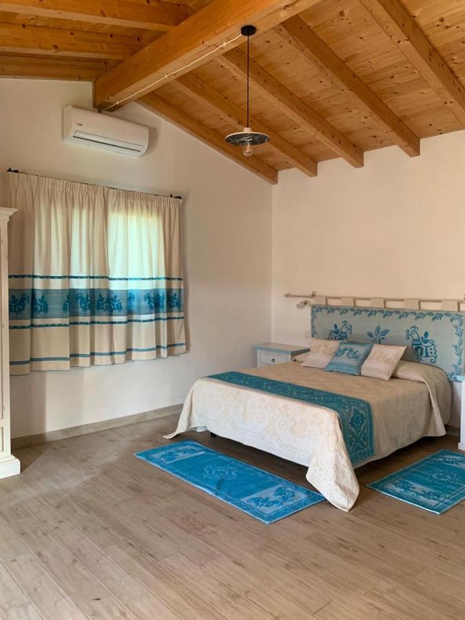Tenute Venafiorita Loiri Porto San Paolo Eksteriør bilde